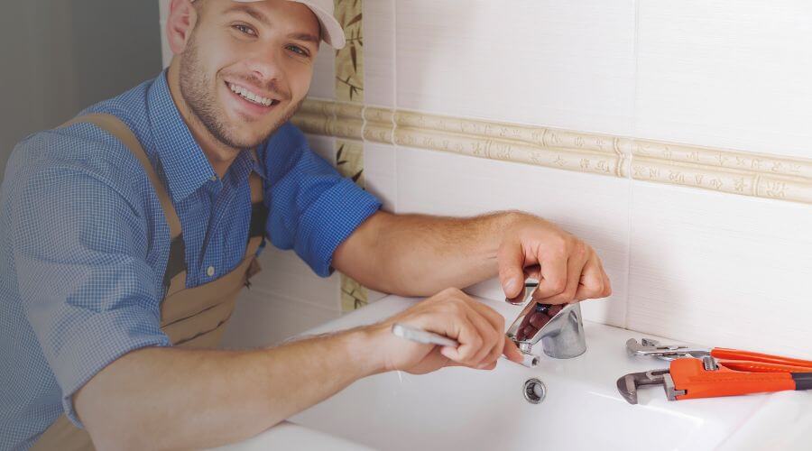 Faucet cartridge replacement in Glenwood, IA